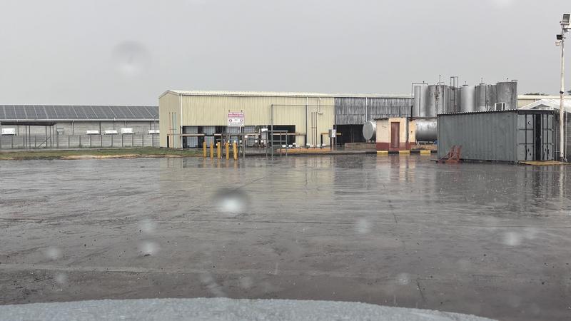 To Let Commercial Property for Rent in Killarney Gardens Western Cape